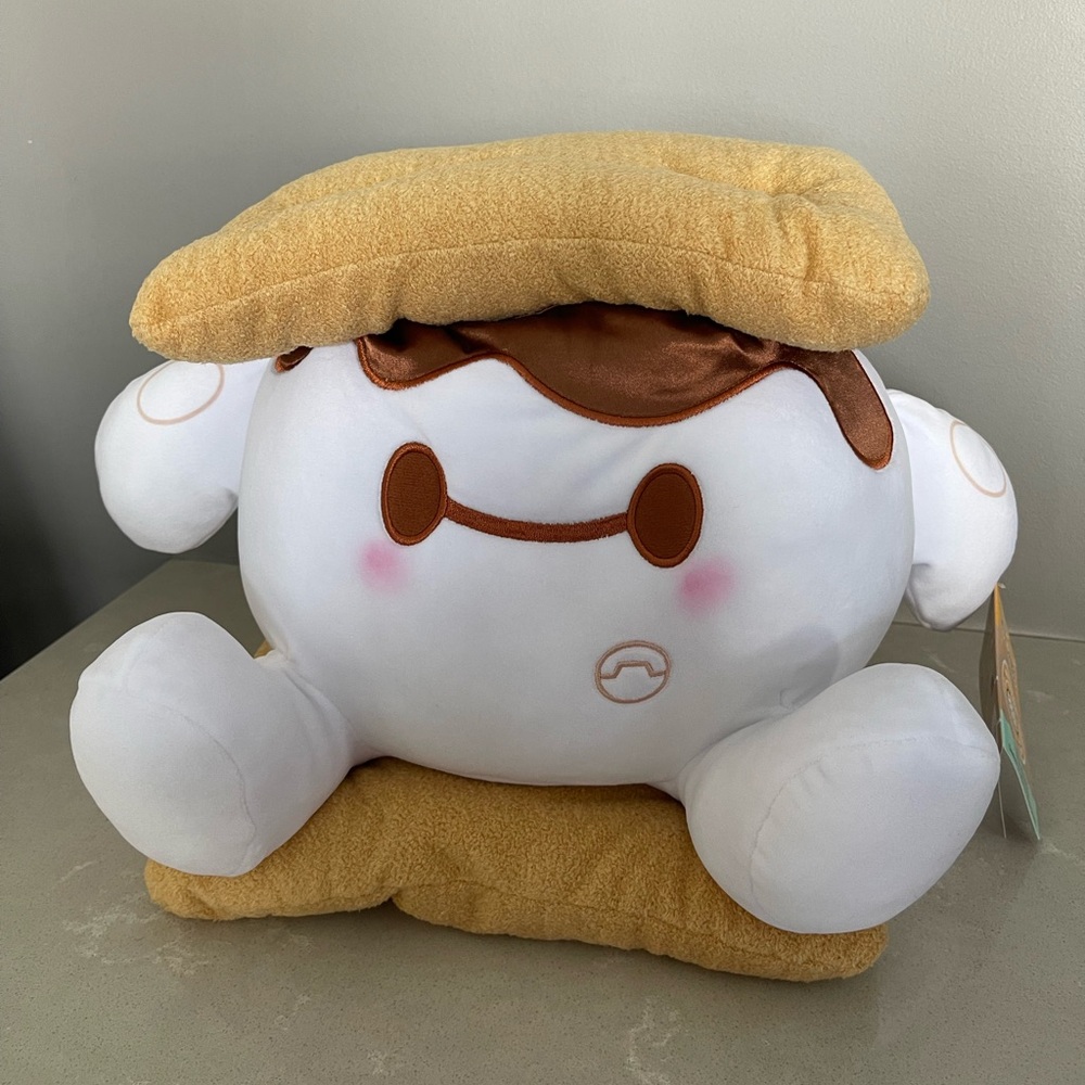 Disney Munchlings Toasted S’more!